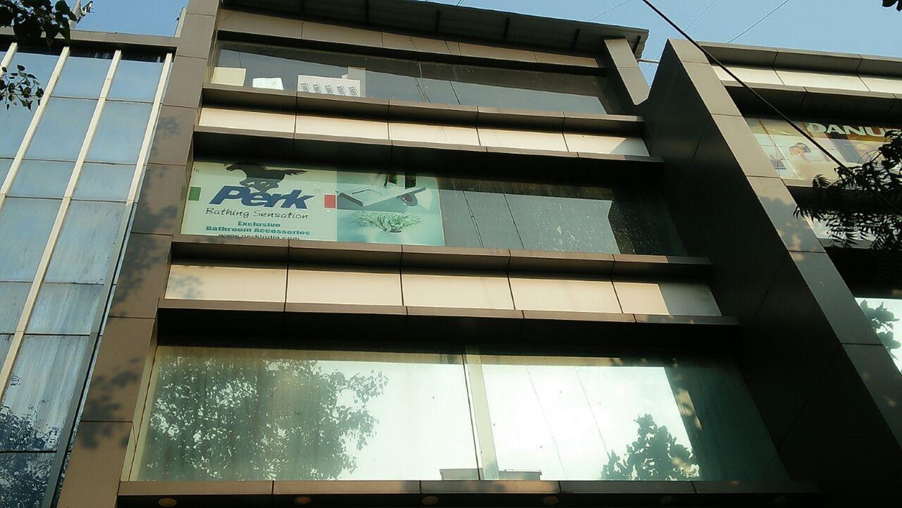 Hotel Alfa International Near Nanavati Hospital Mumbai Near Airport Mumbai Near Juhu Beach Exterior photo